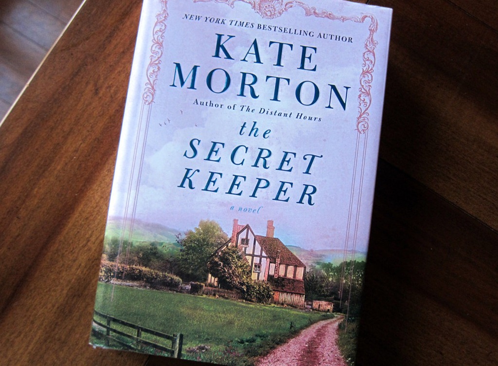 The Secret Keeper: A Novel Kate Morton