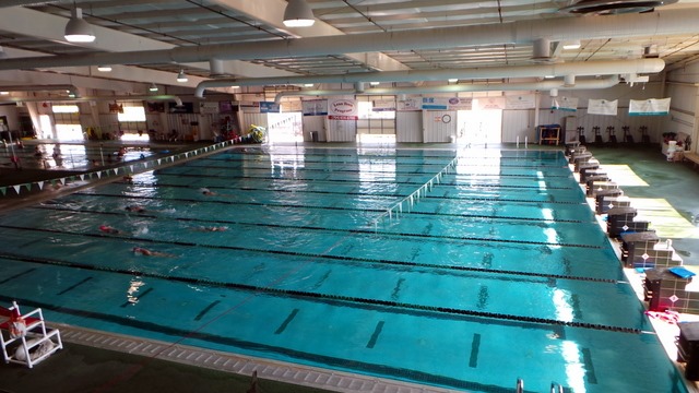 recreation centers near me with a pool
