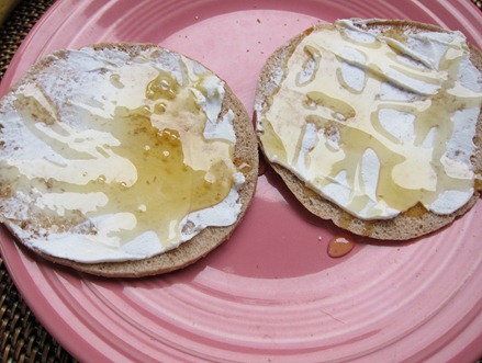 goat cheese and honey 004