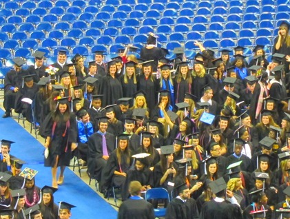 leslie's graduation 003