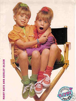 mary%20kate%20ashley%20olsen%20young%20in%20chair%20cute