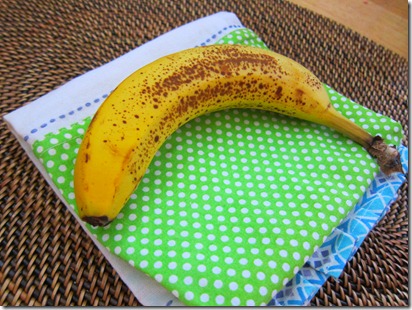 how to freeze a banana 001