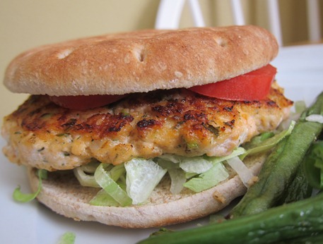 salmon burgers 016