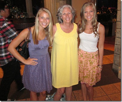 mom and daughters