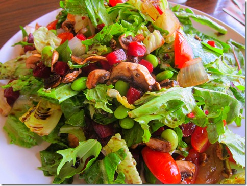 salad greens and grille 002