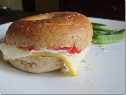 bagelwich jelly cheese 009