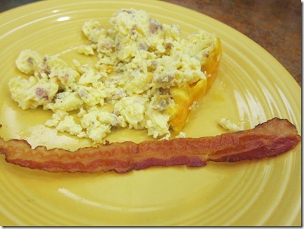 sausage and bacon scrambled eggs 001