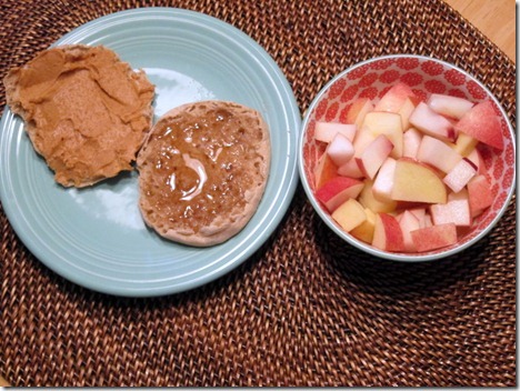 apple and peach salad 001
