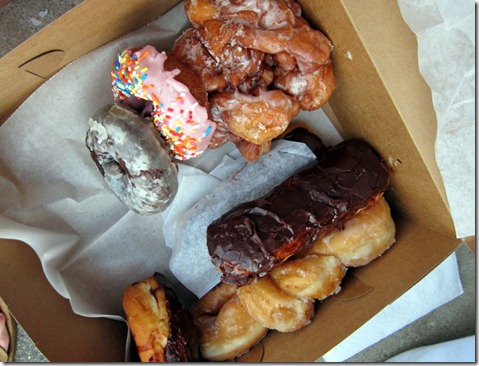 tas-t-o's donuts 008