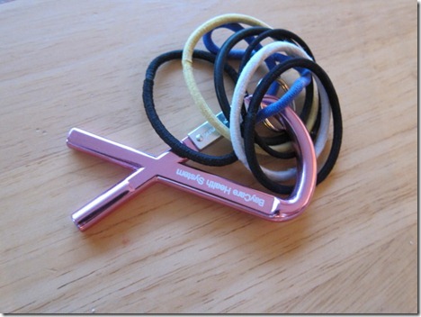 hair tie holder