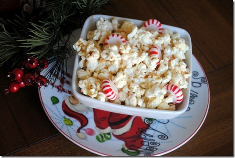 White chocolate peppermint popcorn 008