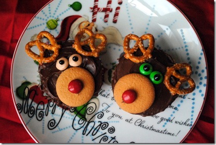 reindeer cupcakes 059