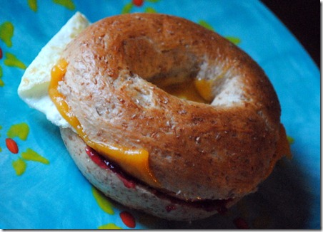 egg sandwich