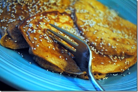 gingerbread pancakes