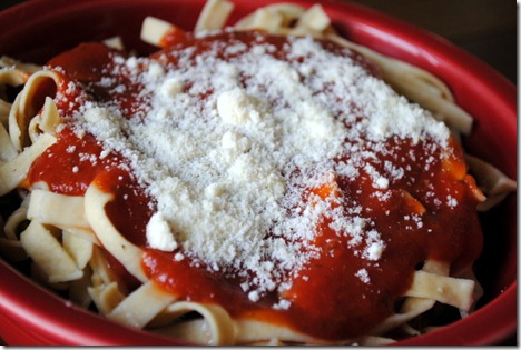 noodles with broccoli and marinara 005