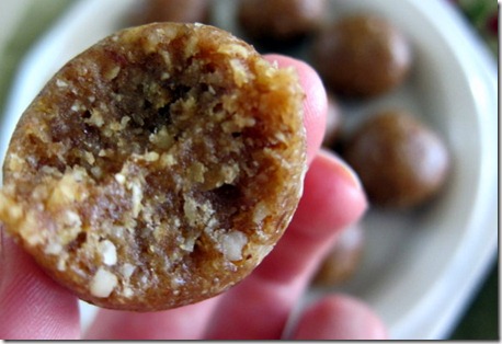 Date Balls 023-1