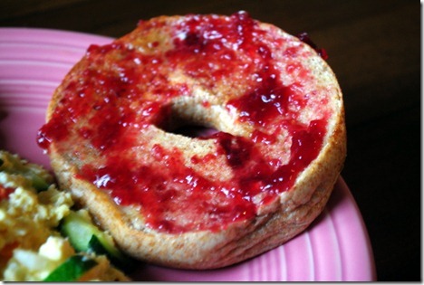 bagel with butter and jelly