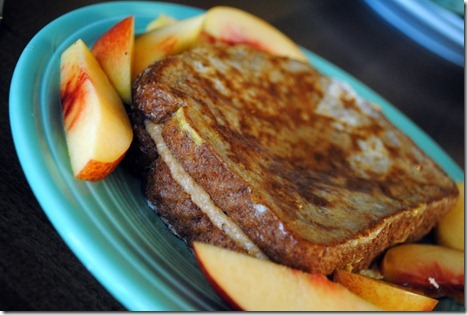peanut butter stuffed french toast 016