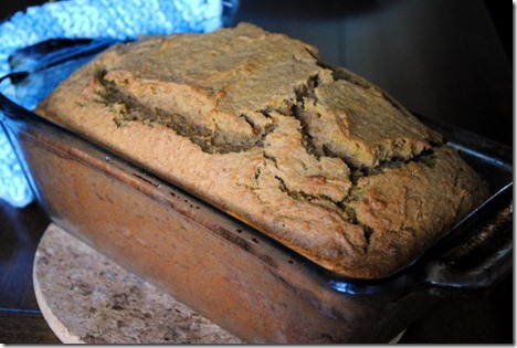 pumpkin banana loaf 008