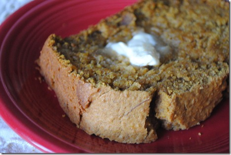 pumpkin banana loaf 027