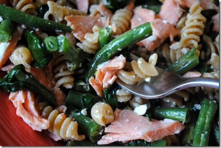 salmon pasta 050-001