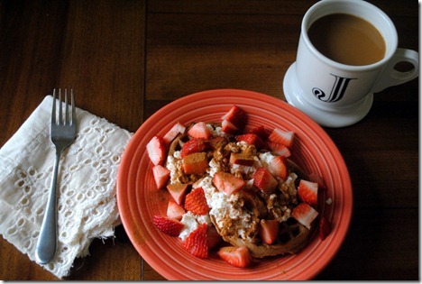 waffle with strawberries ricotta 018
