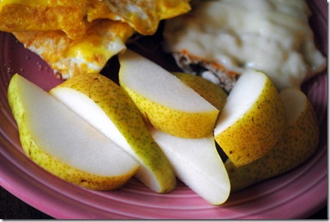 sliced pear