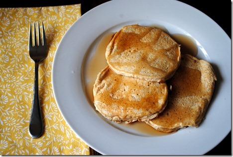 banana protein pancakes 009
