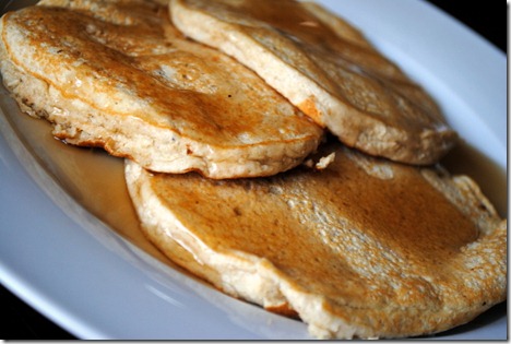 banana protein pancakes 012
