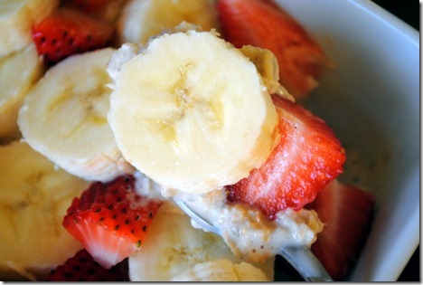 banana strawberry oatmeal