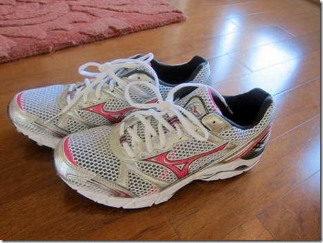 mizuno waverider