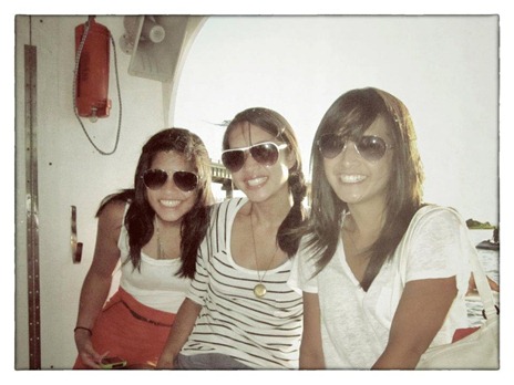 522716_10101421276068210_1070746607_n