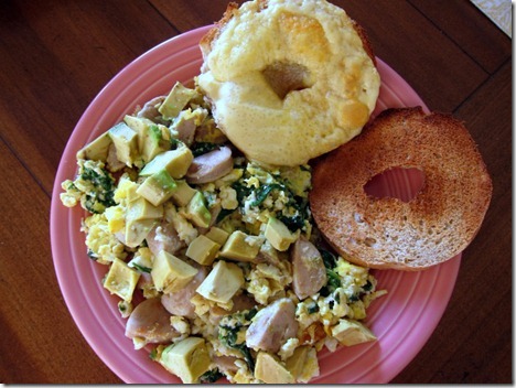 scrambled eggs chicken sausage