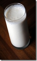 smoothie almond butter banana