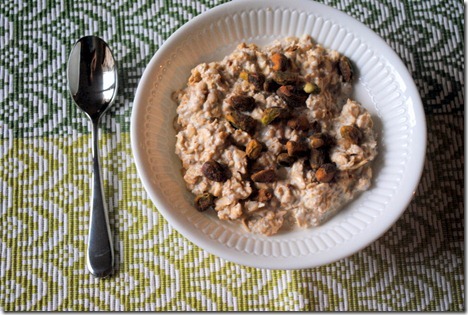 overnight oats pistachios