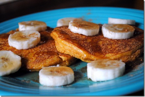 pumpkin almond pancakes 025