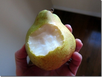 Harry & David Pear