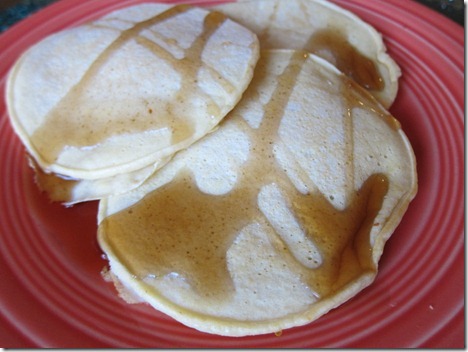 pancakes with syrup 004