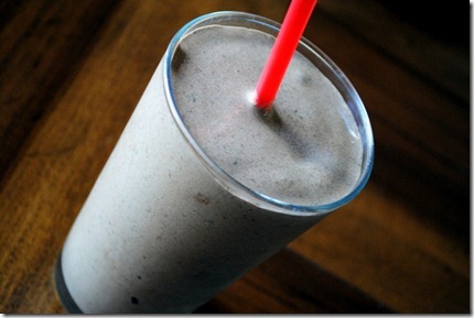 Peanut Butter Chocolate Banana Smoothie