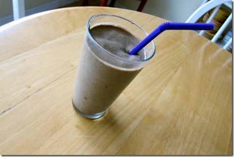 chocolate peanut butter cup smoothie
