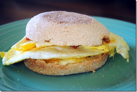 sweet and salty egg sandwich