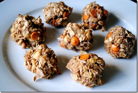 Butterscotch Banana Bread Oatmeal Bites