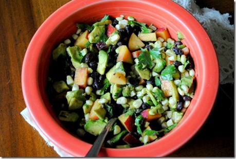 salad with nectarines and vegetables