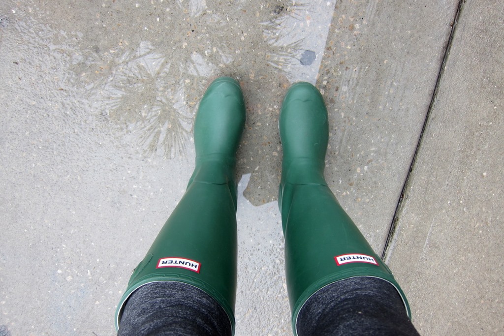 hunter dark olive rain boots