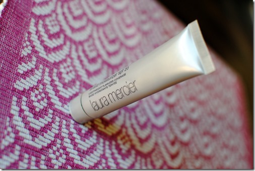 Laura Mercier Tinter Moisturizer
