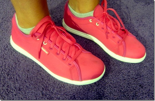 pink reebok skyscape