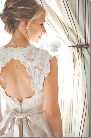 Lace Circle Back Wedding Dress