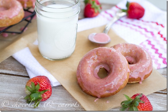 Healthy Strawberry Doughnuts