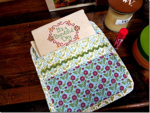 Potholder with Embroidered Towel_thumb