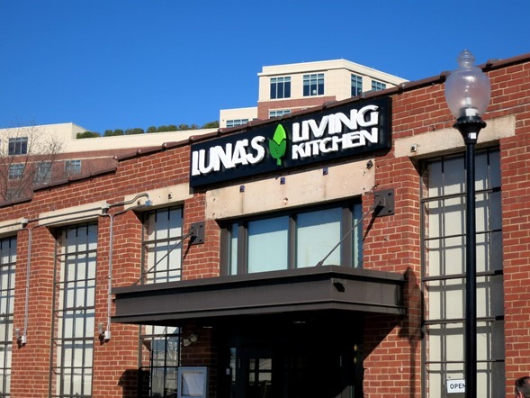 luna's living kitchen charlotte